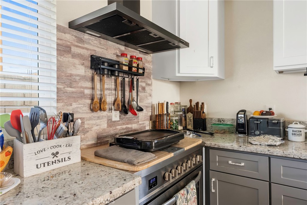 1000 1st, Wasco, CA 93280