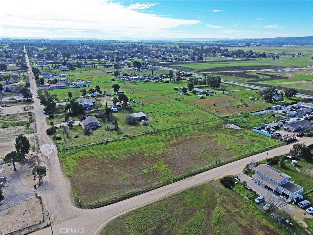 5275 Whispering Oak Way, Paso Robles, CA 93446