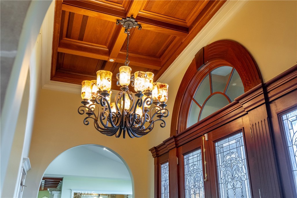 5315 El Pomar Drive, Templeton, CA 93465