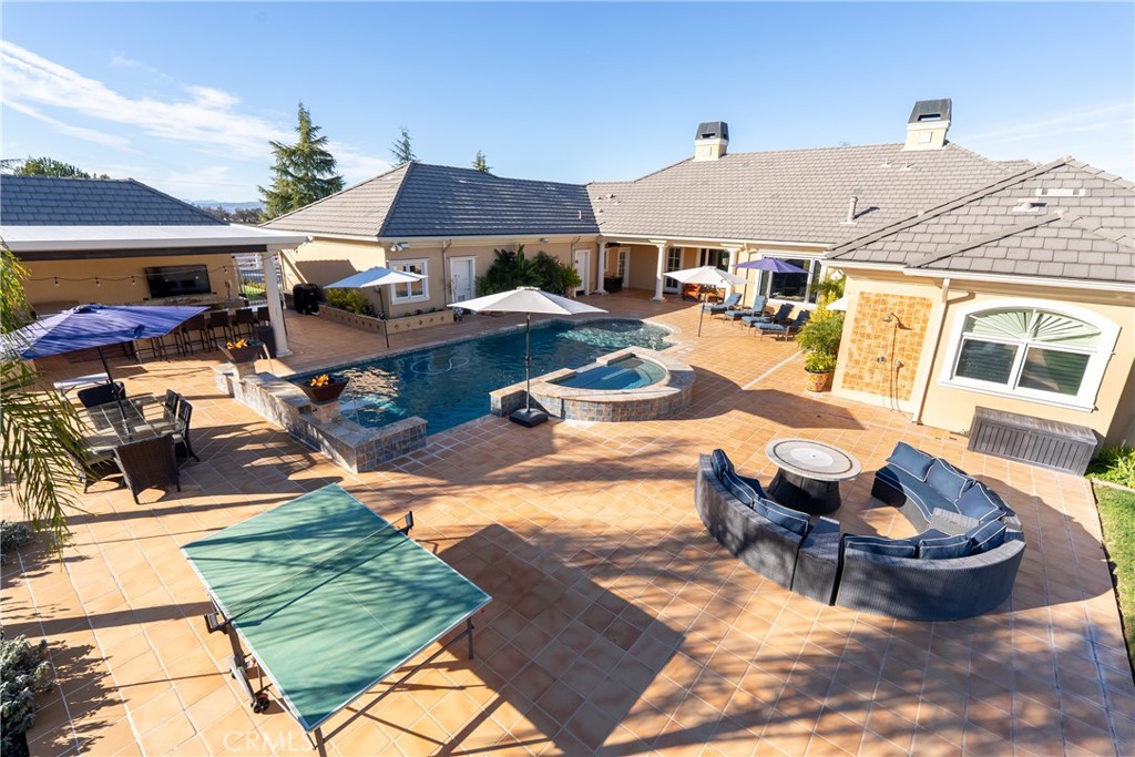 5315 El Pomar Drive, Templeton, CA 93465