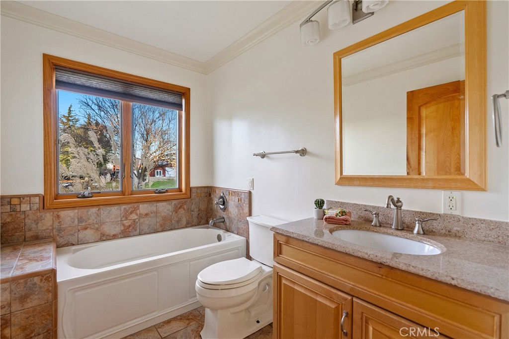 5315 El Pomar Drive, Templeton, CA 93465