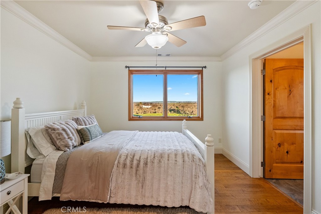 5315 El Pomar Drive, Templeton, CA 93465