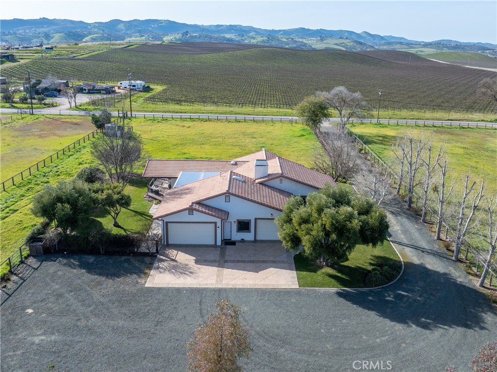 3870 Buena Vista Dr, Paso Robles, CA 93446