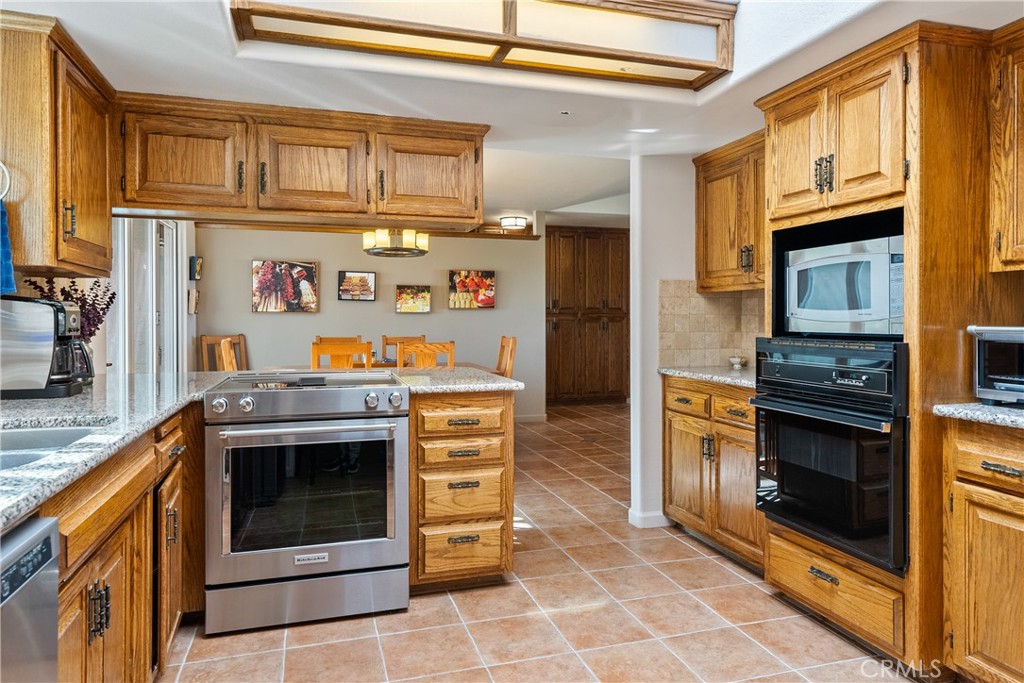 3870 Buena Vista Dr, Paso Robles, CA 93446