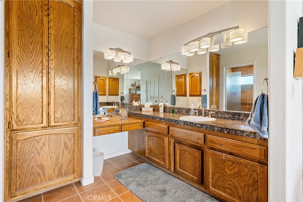 3870 Buena Vista Dr, Paso Robles, CA 93446