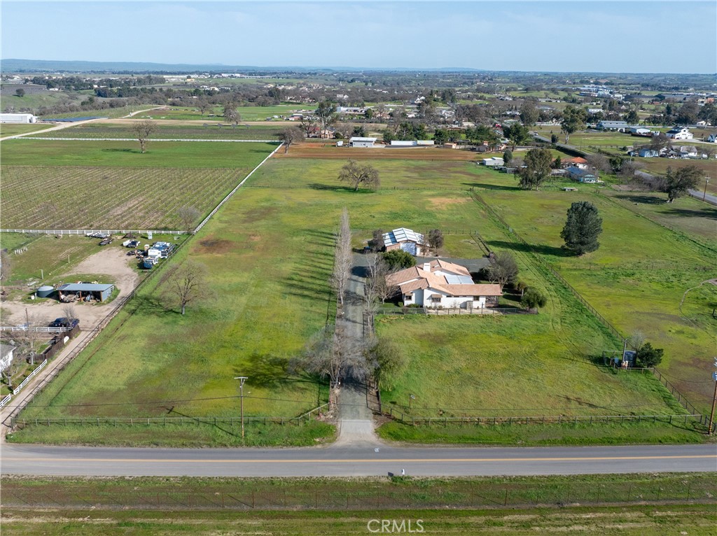 3870 Buena Vista Dr, Paso Robles, CA 93446
