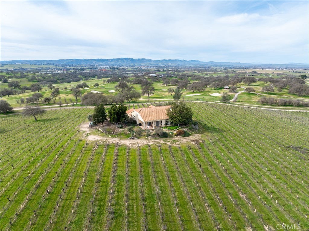 4774 Mill Road, Paso Robles, CA 93446