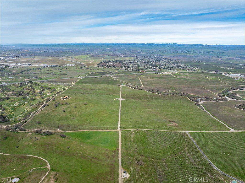 4774 Mill Road, Paso Robles, CA 93446