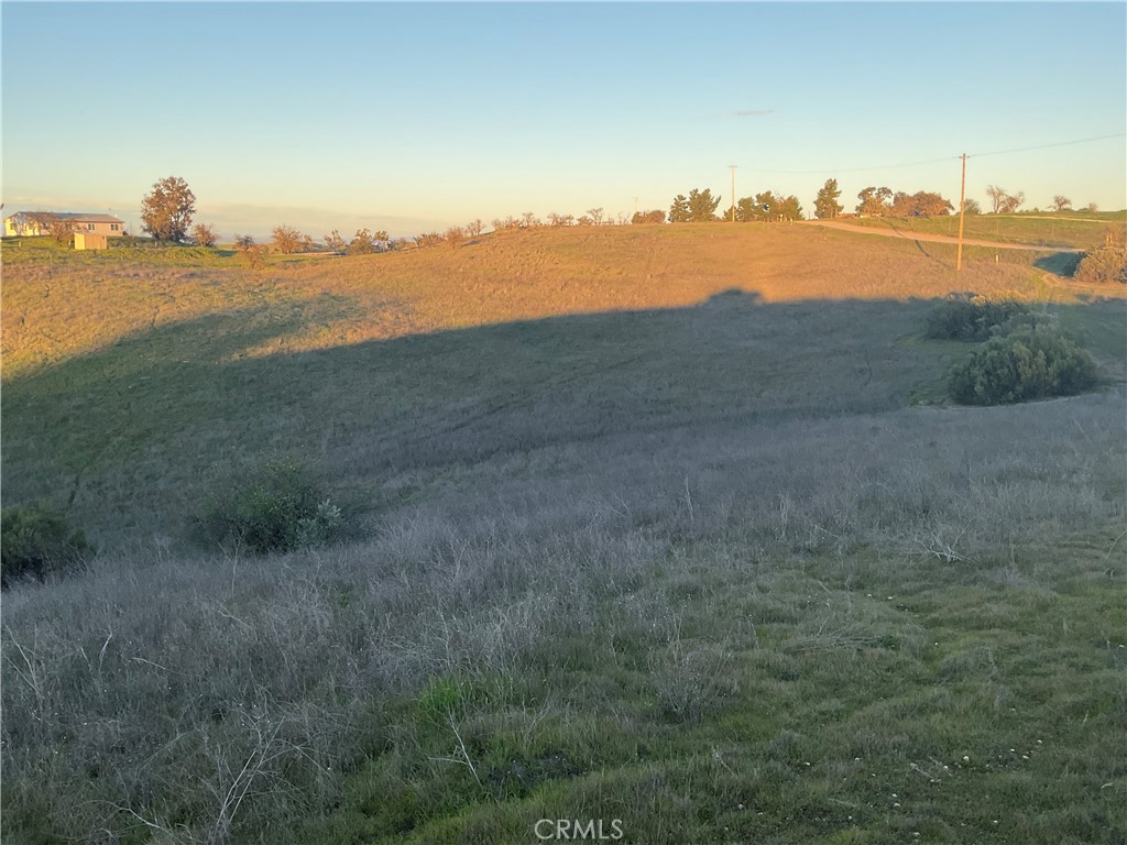 13 Sunburst, Paso Robles, CA 93446
