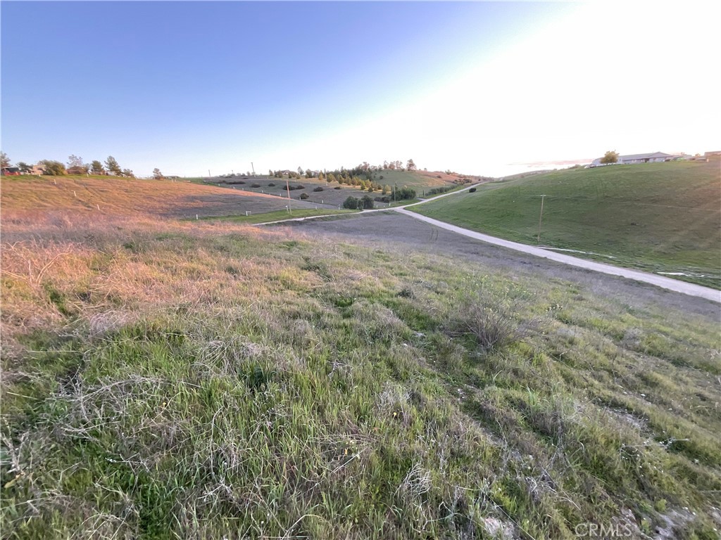 13 Sunburst, Paso Robles, CA 93446