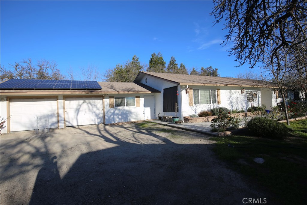 1555 Lyle, Paso Robles, CA 93446