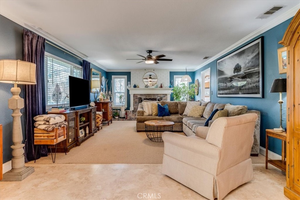 1555 Lyle, Paso Robles, CA 93446