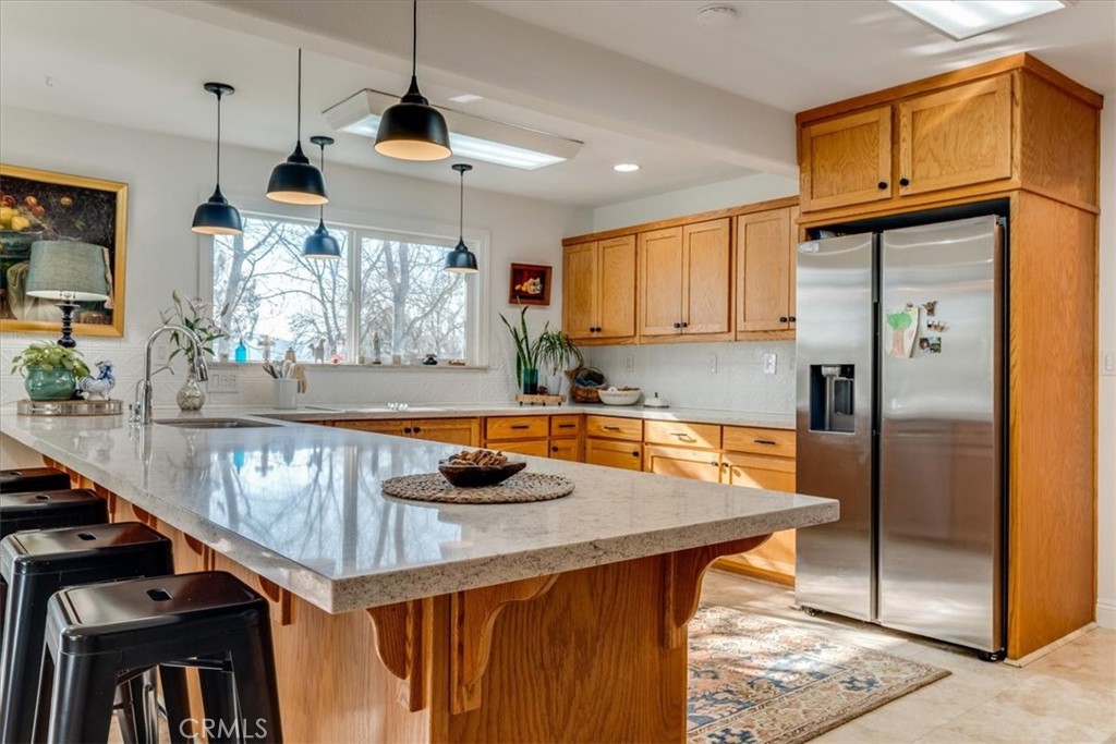 1555 Lyle, Paso Robles, CA 93446