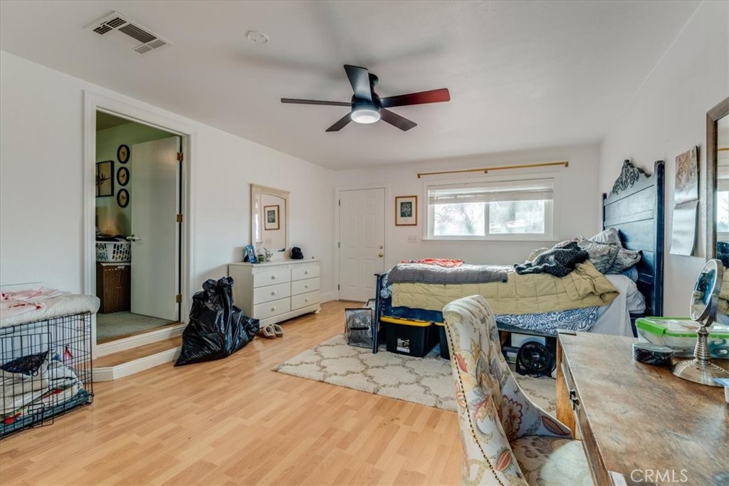 1555 Lyle, Paso Robles, CA 93446