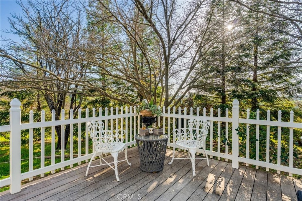 1555 Lyle, Paso Robles, CA 93446