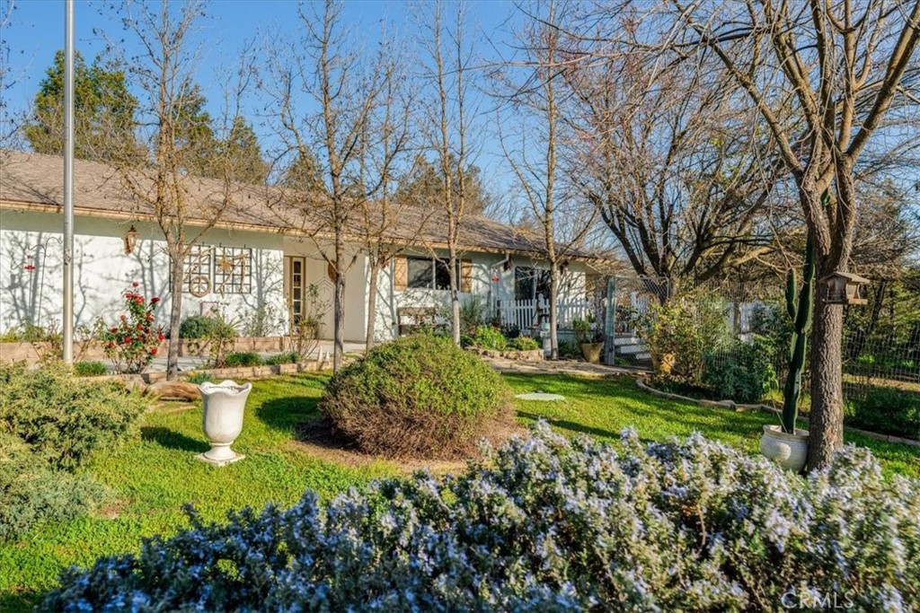 1555 Lyle, Paso Robles, CA 93446