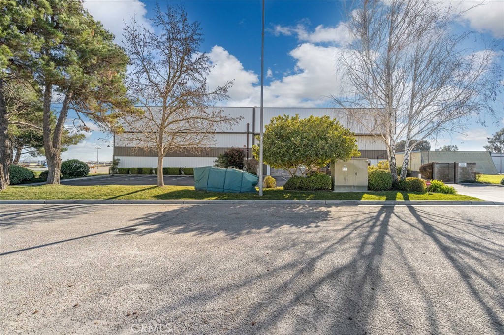 3150 Propeller B & C Dr #B & C, Paso Robles, CA 93446