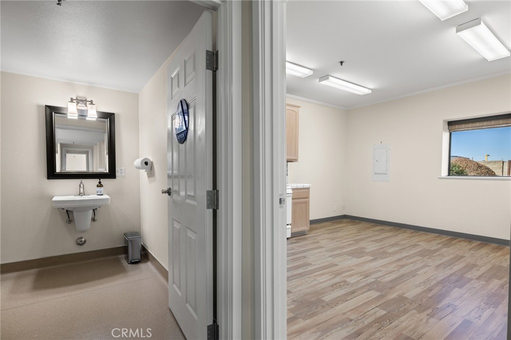 3150 Propeller B & C Dr #B & C, Paso Robles, CA 93446