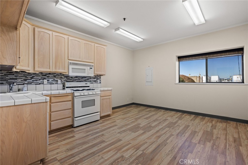 3150 Propeller B & C Dr #B & C, Paso Robles, CA 93446