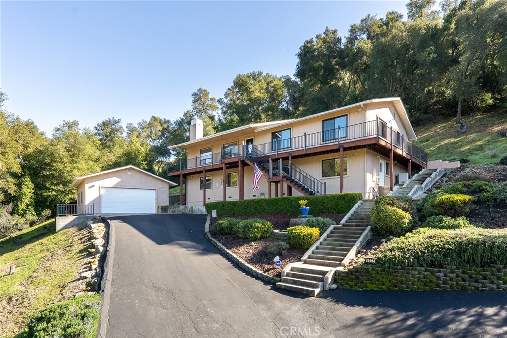 8505 Santa Cruz, Atascadero, CA 93422