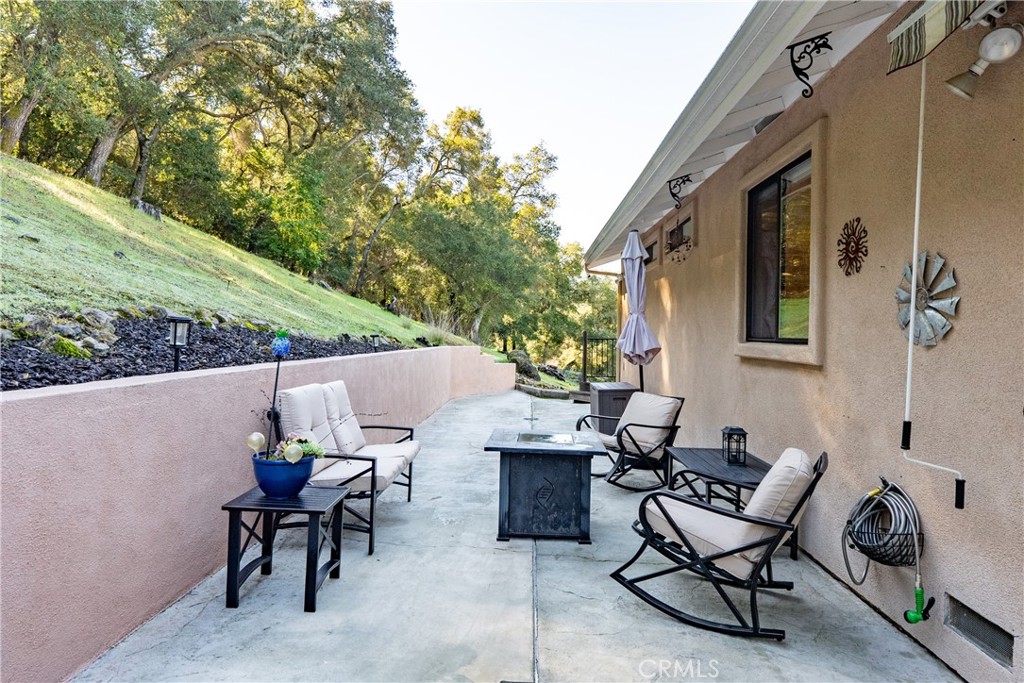 8505 Santa Cruz, Atascadero, CA 93422