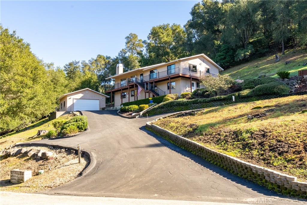 8505 Santa Cruz, Atascadero, CA 93422