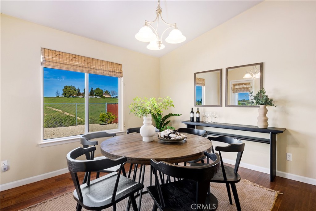 5995 Black Tail Pl, Paso Robles, CA 93446