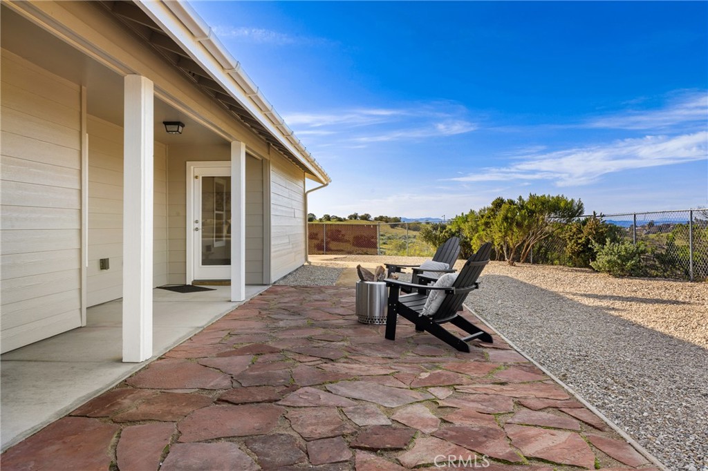 5995 Black Tail Pl, Paso Robles, CA 93446