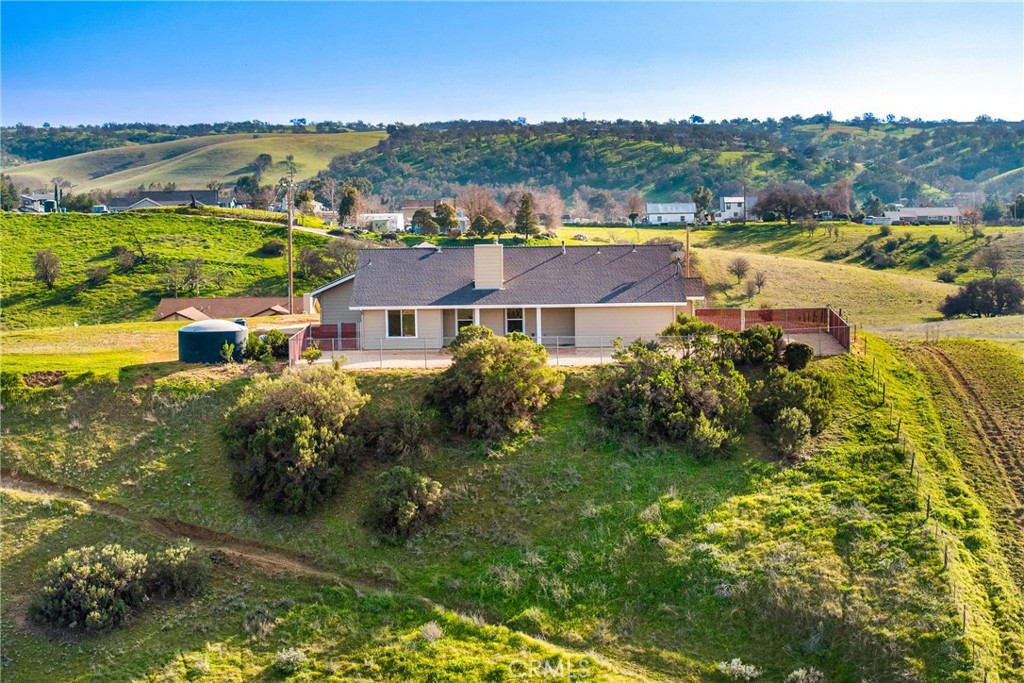 5995 Black Tail Pl, Paso Robles, CA 93446