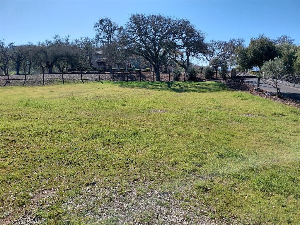 1920 Fire Rock Loop, Templeton, CA 93465