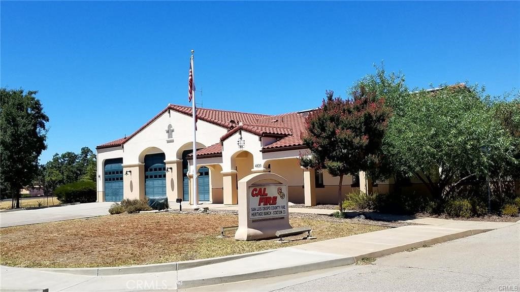 2121 Yellow Gold Cir, Paso Robles, CA 93446