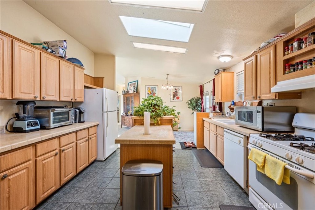 3255 El Camino Real, Atascadero, CA 93422