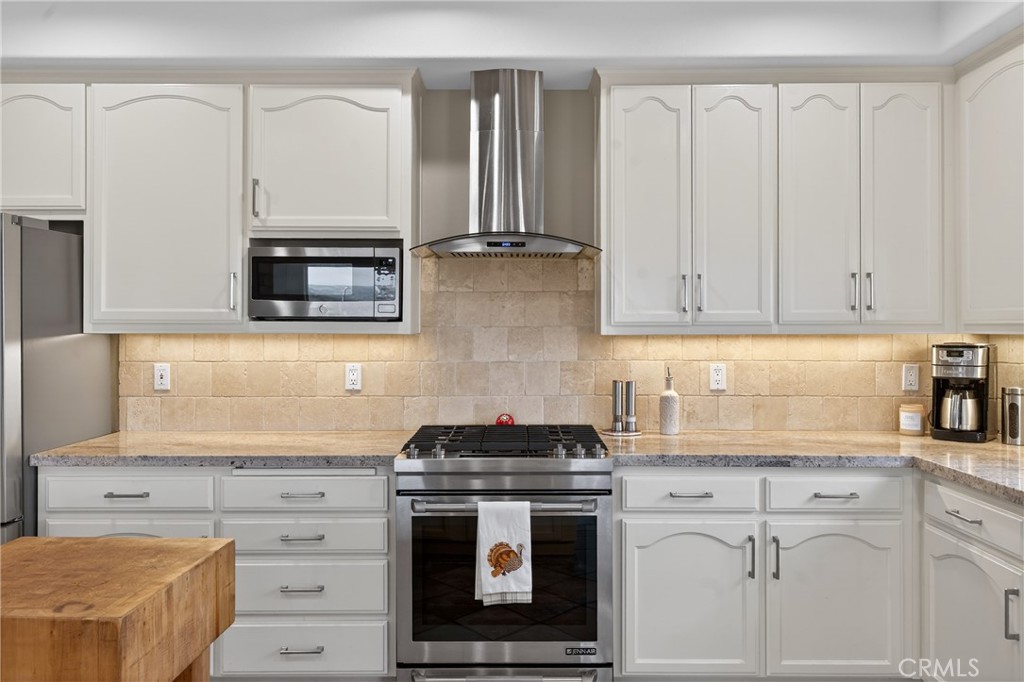 193 Blossom Ct, Paso Robles, CA 93446