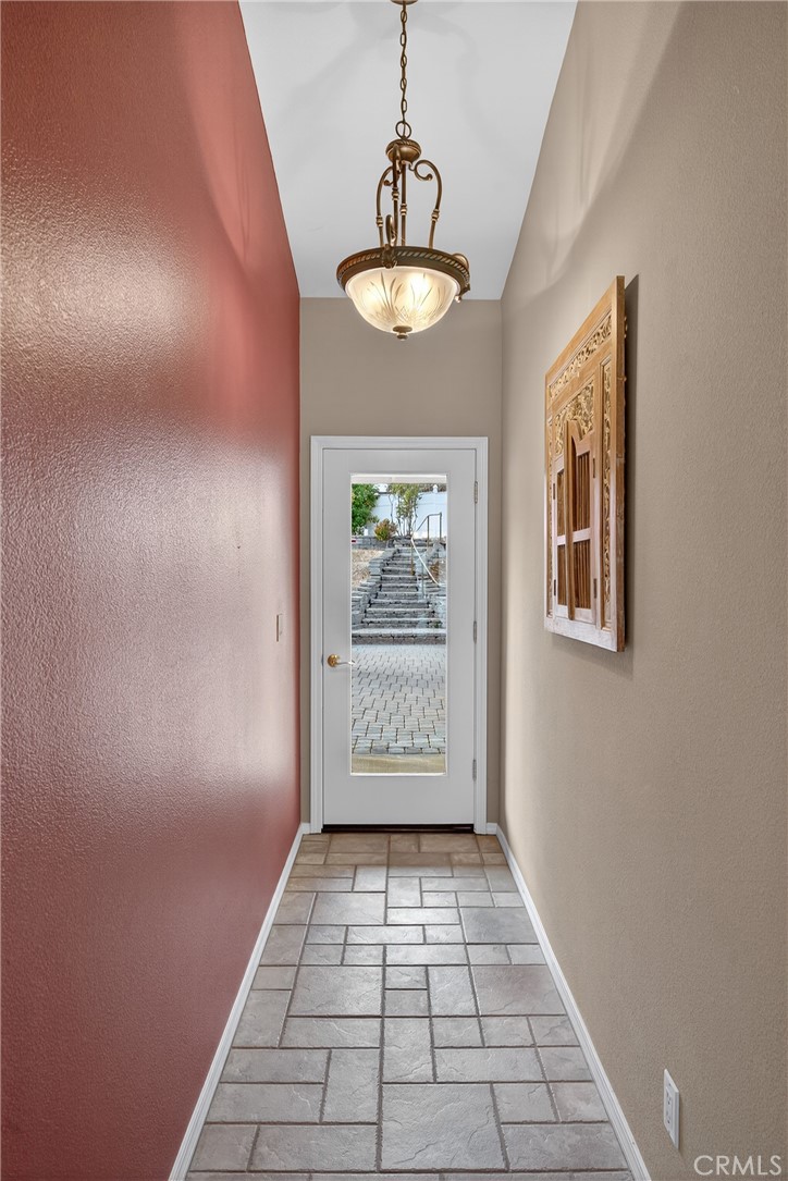 193 Blossom Ct, Paso Robles, CA 93446