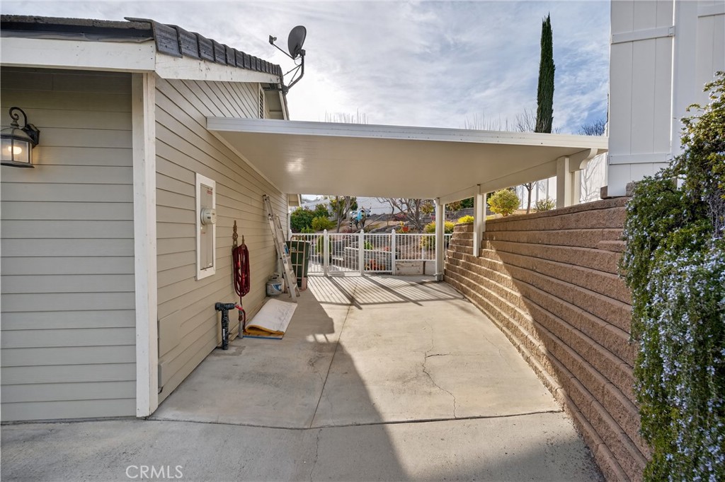 193 Blossom Ct, Paso Robles, CA 93446