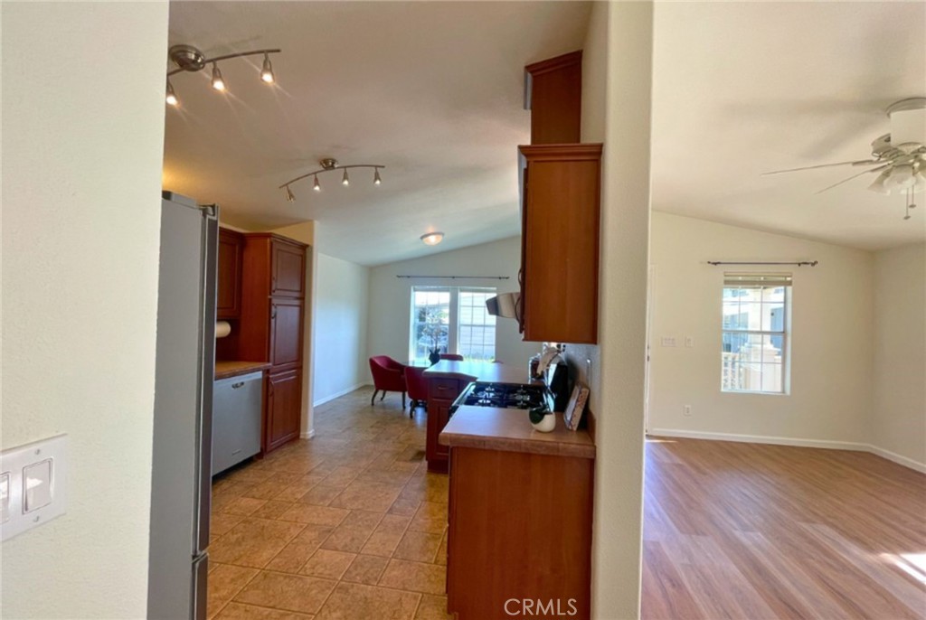 1704 Garnette Dr, San Luis Obispo, CA 93405