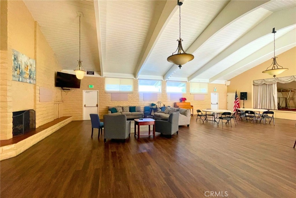 1704 Garnette Dr, San Luis Obispo, CA 93405