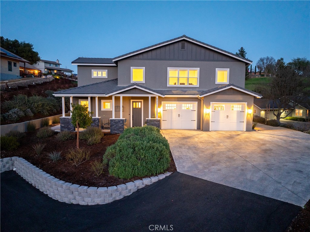 621 Jackson Dr, Paso Robles, CA 93446