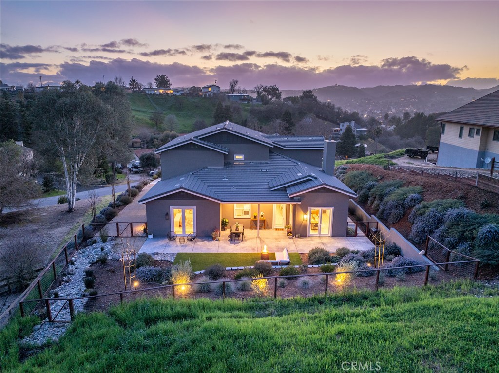 621 Jackson Dr, Paso Robles, CA 93446