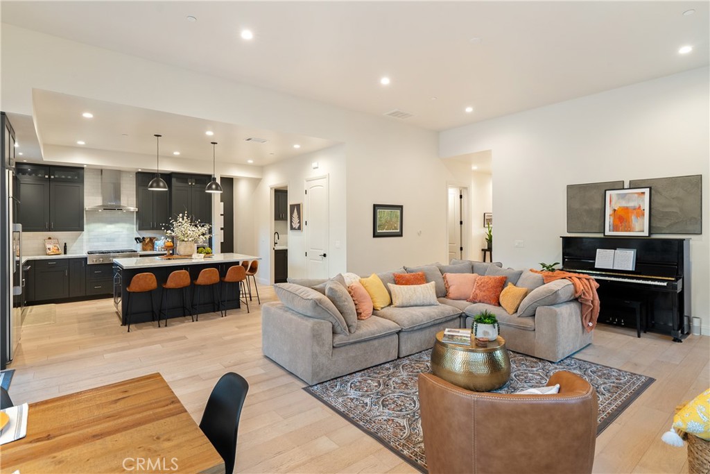 621 Jackson Dr, Paso Robles, CA 93446