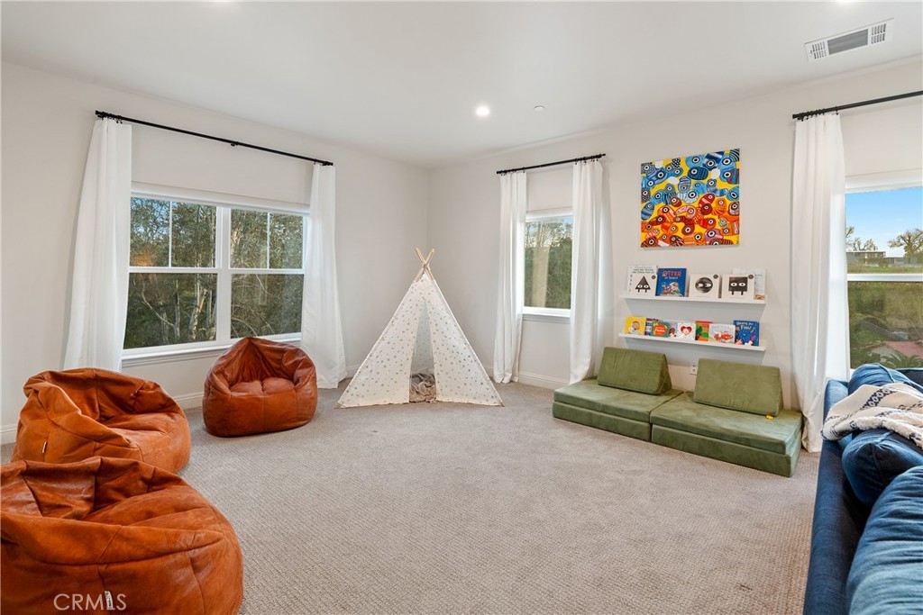 621 Jackson Dr, Paso Robles, CA 93446