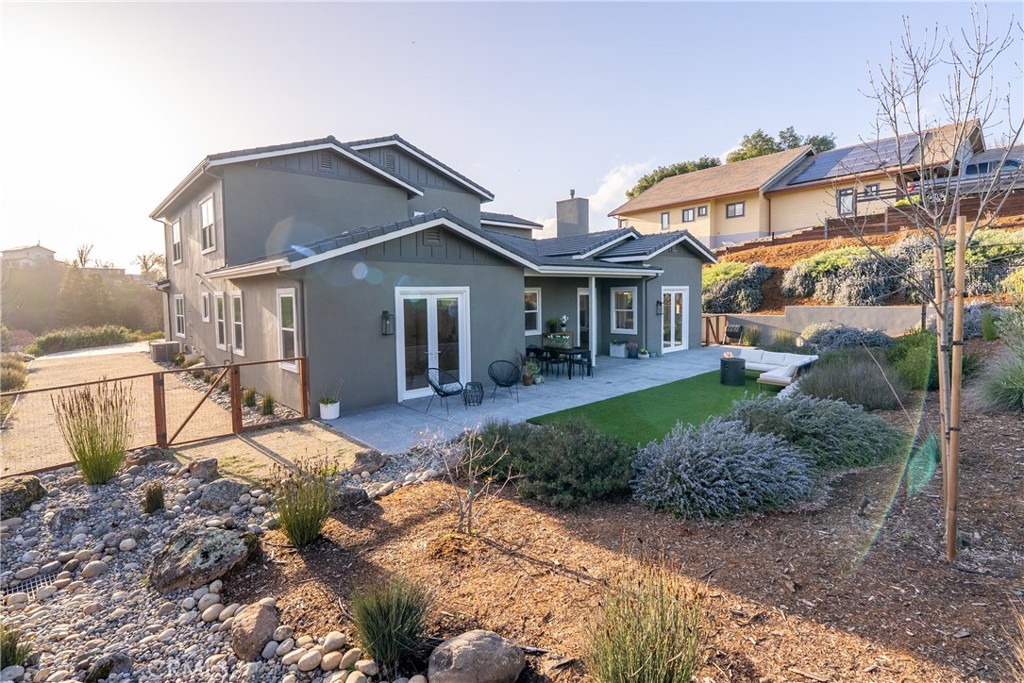 621 Jackson Dr, Paso Robles, CA 93446