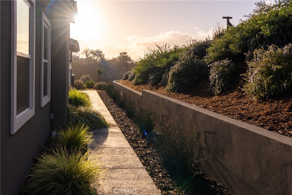 621 Jackson Dr, Paso Robles, CA 93446