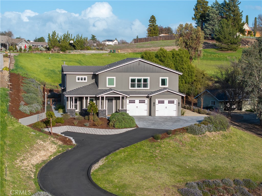 621 Jackson Dr, Paso Robles, CA 93446