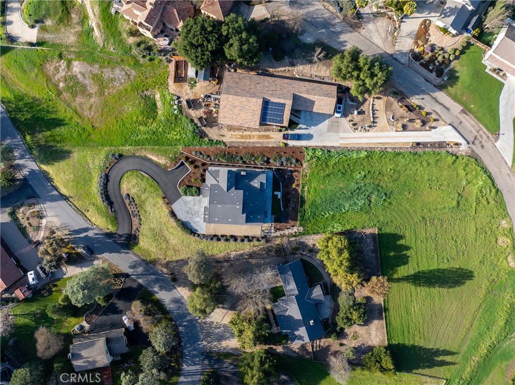 621 Jackson Dr, Paso Robles, CA 93446