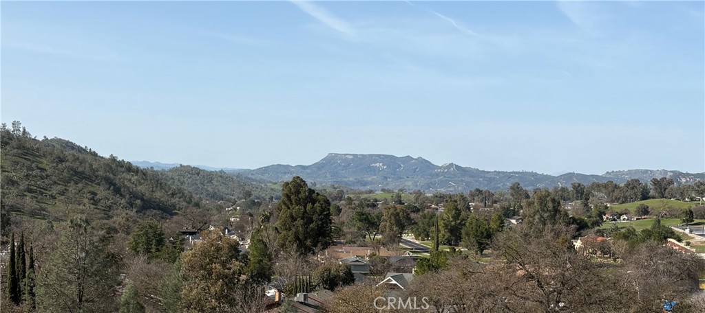 5081 Meadow Lark, Paso Robles, CA 93446