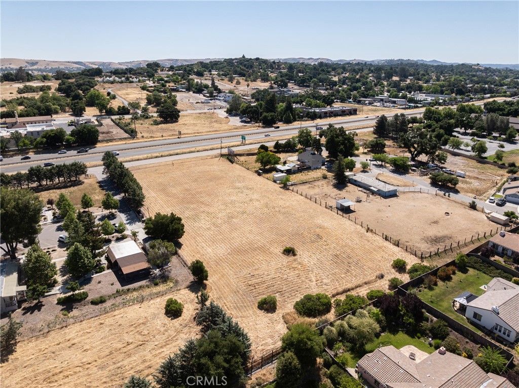2400 Ramona Road, Atascadero, CA 93422