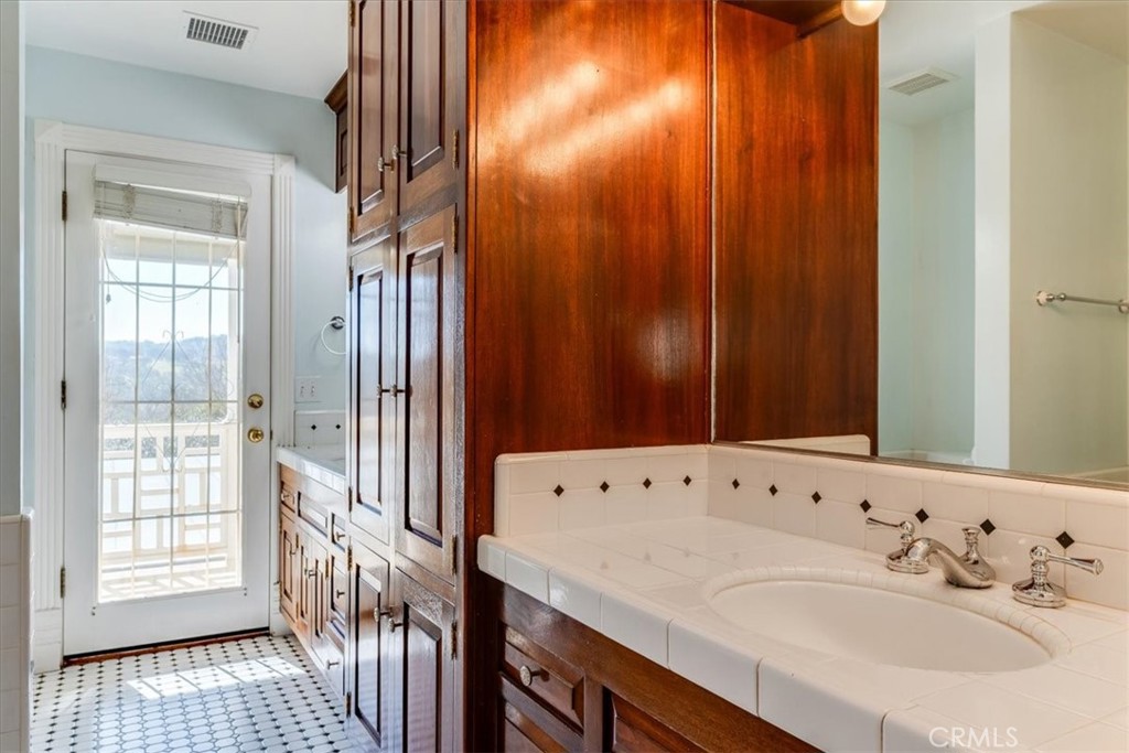 1655 Barley Grain, Paso Robles, CA 93446