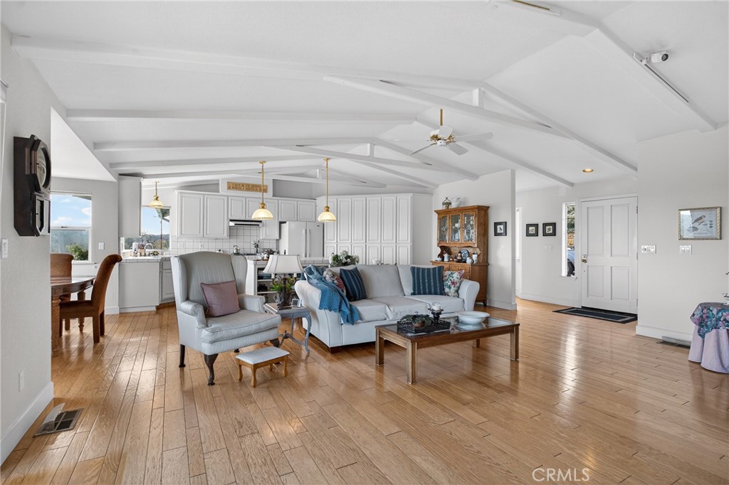 11200 Santa Ana Rd, Atascadero, CA 93422