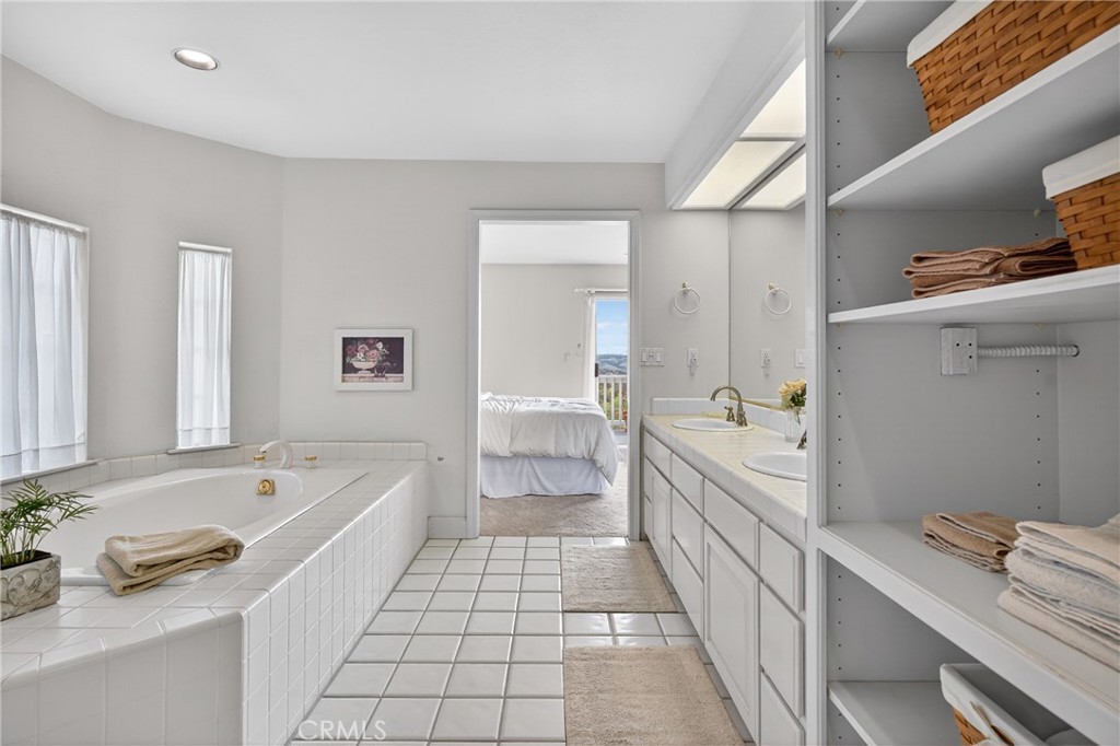 11200 Santa Ana Rd, Atascadero, CA 93422